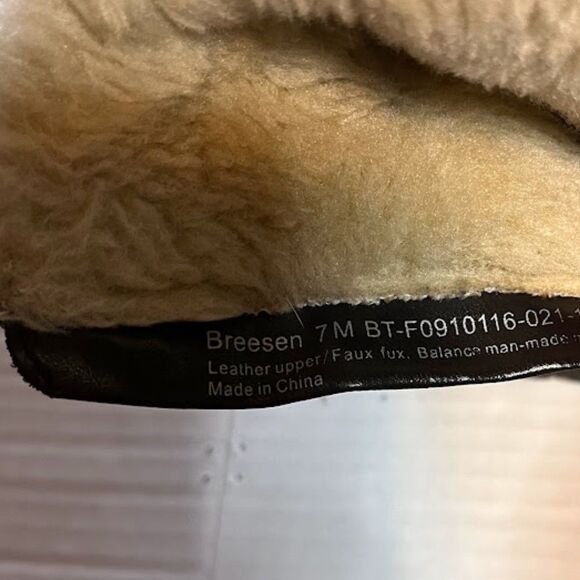 Bare Traps Women's Cozycore Cabincore Brown Suede Sherpa Lined Booties SZ 7 - Picture 4 of 7